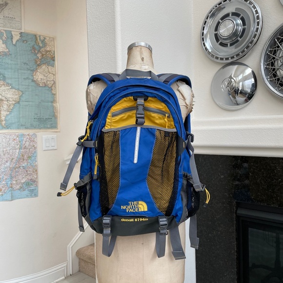 North Face Denali 694m Backpack Blue 